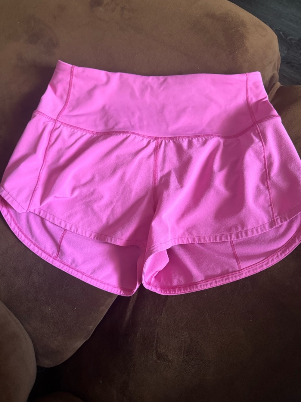 Lululemon athletica high rise Hot pink speed up shorts 2.5 length